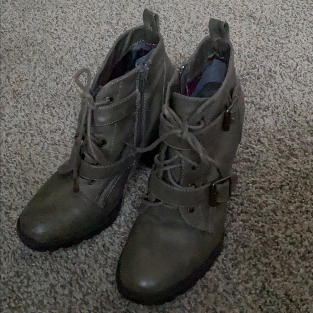 Madden girl heeled booties